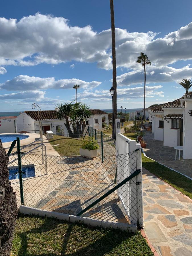 Super Holiday Las Buganvillas Garden And Sea Views La Cala De Mijas Bagian luar foto